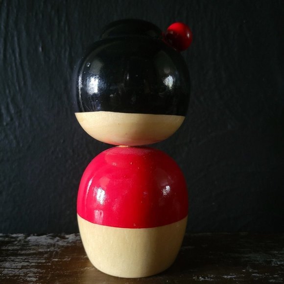 Vintage Japanese Traditional Vintage Wood Kokeshi Doll Red Dress 4.875 Inches - Picture 2 of 6